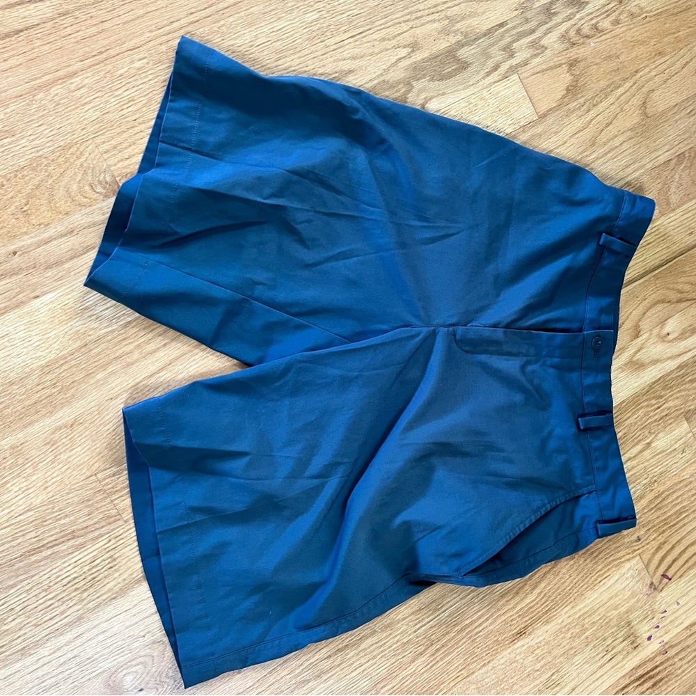 Nike golf shorts